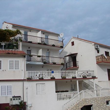 Apartments Mato Vis Zewnętrze zdjęcie